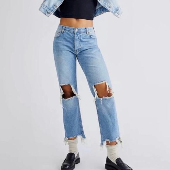 FREE PEOPLE Maggie Straight Leg Distressed Mid Rise Jeans Sz 27 - Picture 1 of 12